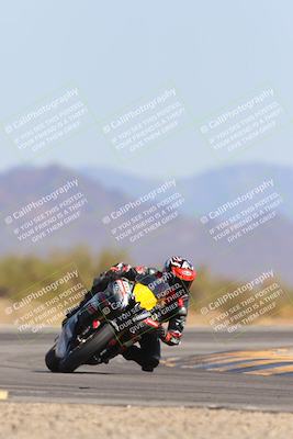media/Mar-21-2025-CVMA Friday Practice (Fri) [[30cd4fe323]]/3-Racer 2/Session 6 (Turn 15)/